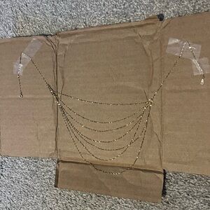 Elegant Gold Layered Necklace